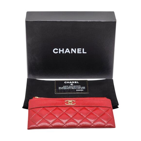 Chanel CC Quilted Mademoiselle Red Leather Zip Wallet - Picture 1 of 8